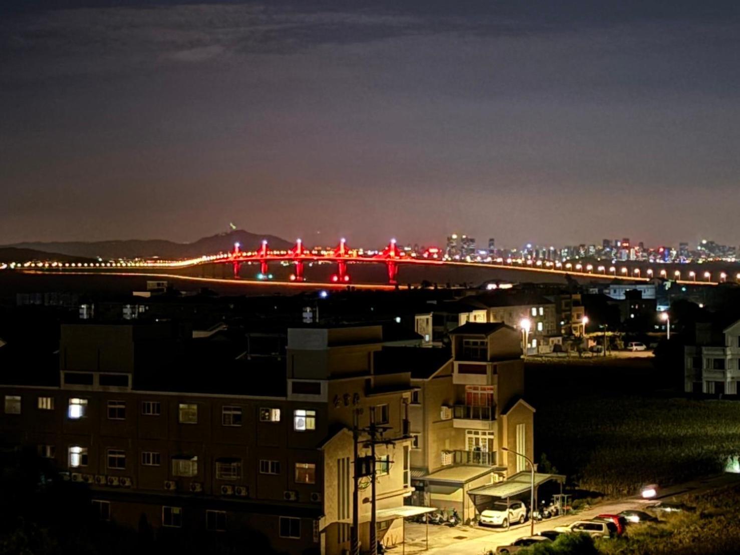 Apartmán Zhu Yue Guan Jinning Exteriér fotografie